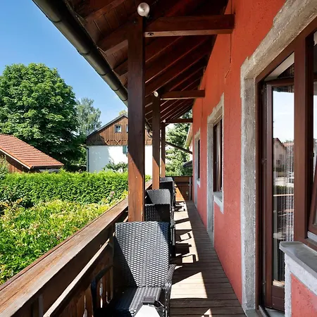 Knoedelhof Gæstehus Putzbrunn