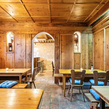 Knödelhof 3* Putzbrunn