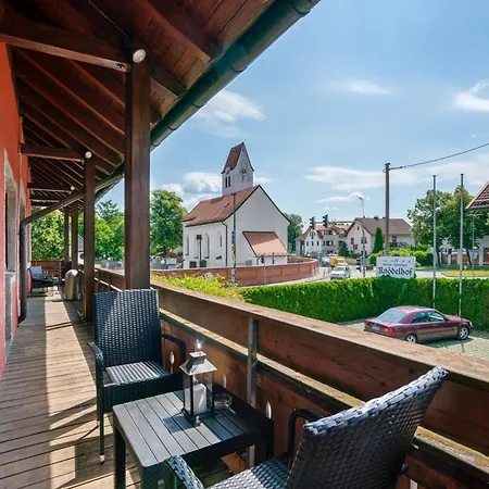 Knoedelhof 게스트하우스 3*